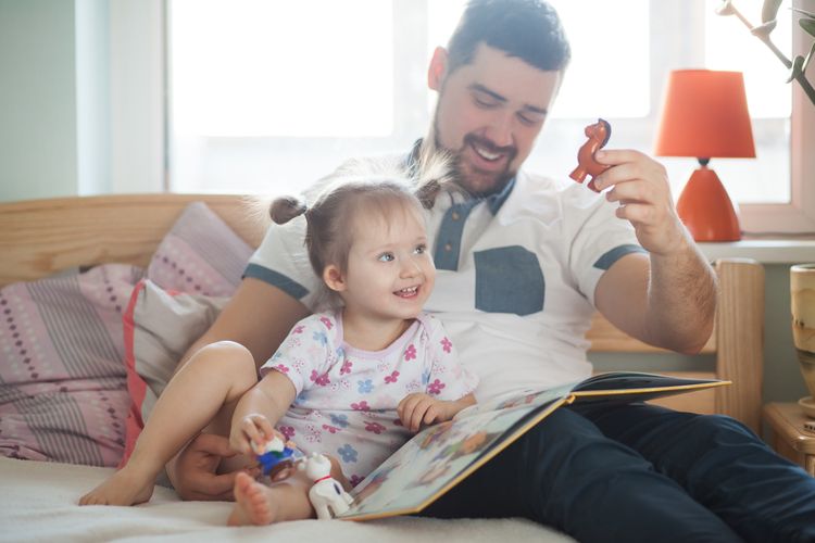 The Power of Storytelling: How to Make Bedtime Stories Unique and Enriching for Your Little Ones